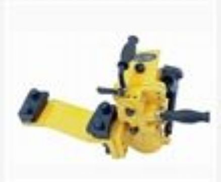 点击查看详细信息<br>标题：YFZ-250型液压方枕器 阅读次数：1766